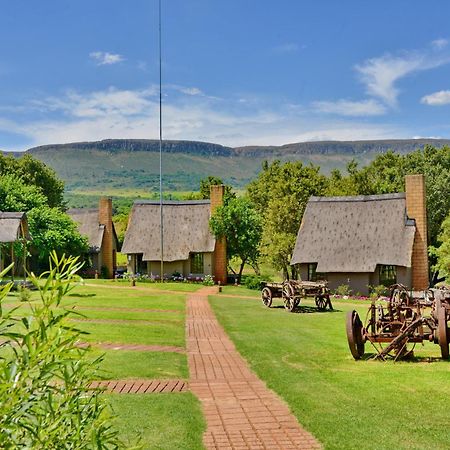 מגליסבורג African Hills Safari Lodge & Spa מראה חיצוני תמונה