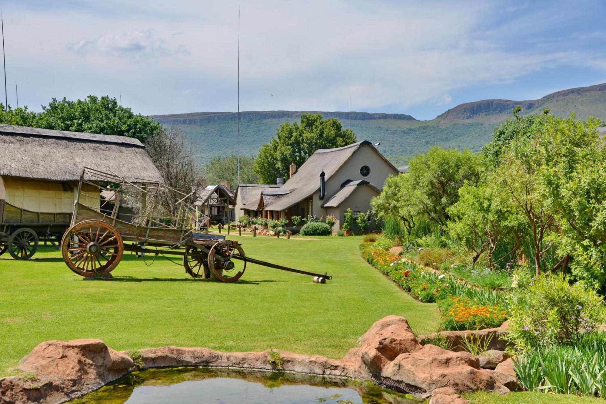 מגליסבורג African Hills Safari Lodge & Spa מראה חיצוני תמונה