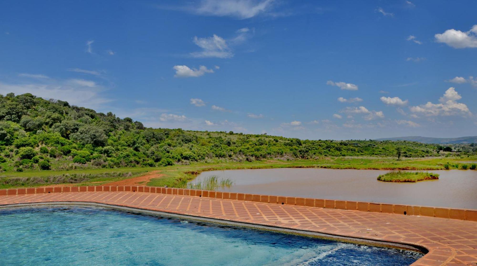 מגליסבורג African Hills Safari Lodge & Spa מראה חיצוני תמונה