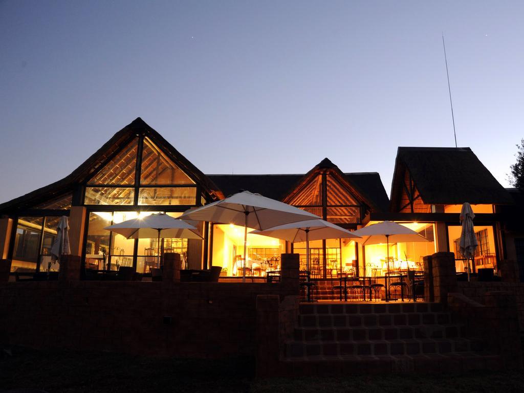 מגליסבורג African Hills Safari Lodge & Spa מראה חיצוני תמונה